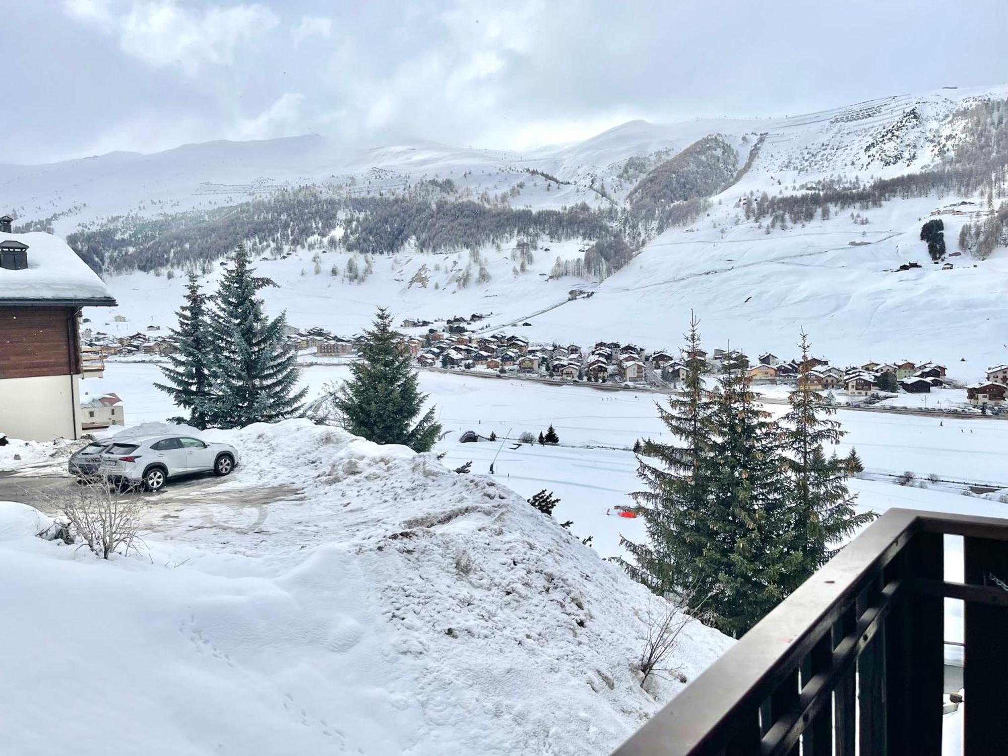 Chalet Rododendro Livigno Exteriör bild
