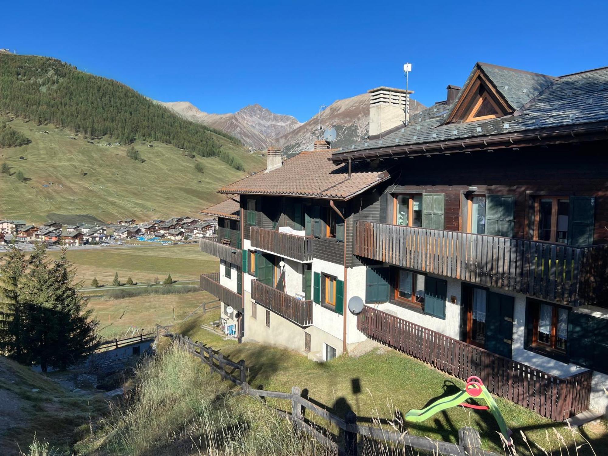 Chalet Rododendro Livigno Exteriör bild